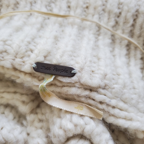 Free People Sweater - Picture 2 of 8